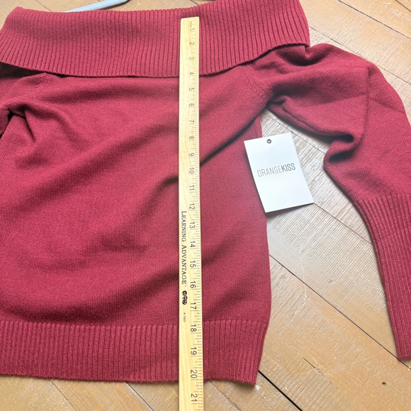 Orange Kiss NWT Burgundy Off-Shoulder Knit Sweater Fall Winter Chic Women’s 1X - Picture 8 of 13